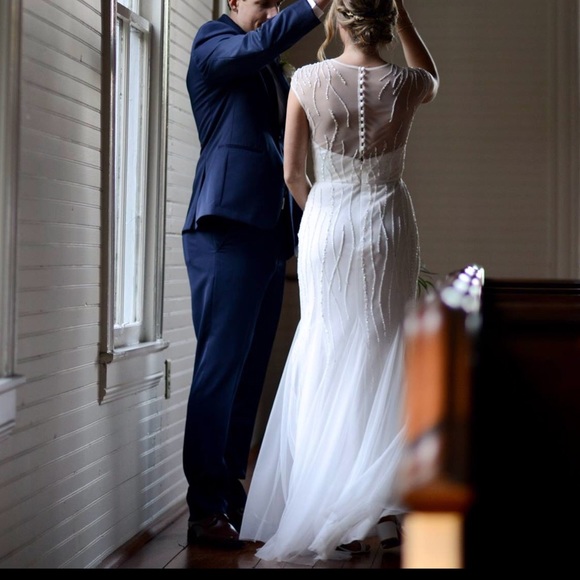 Pronovias Wedding Dress - Picture 2 of 4